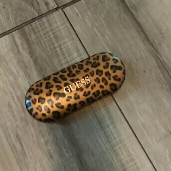 Guess Accessories - Guess Eyeglass Case
